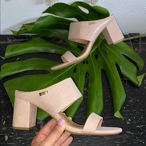 NWOT CALVIN KLEIN CIRELLA BLUSH HEEL SIZE 7.5